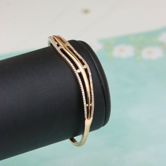 Rose Gold Bangle with Wavy Dual-Layer Design and Subtle Stones, XPBL0561 - Picture 7 of 12